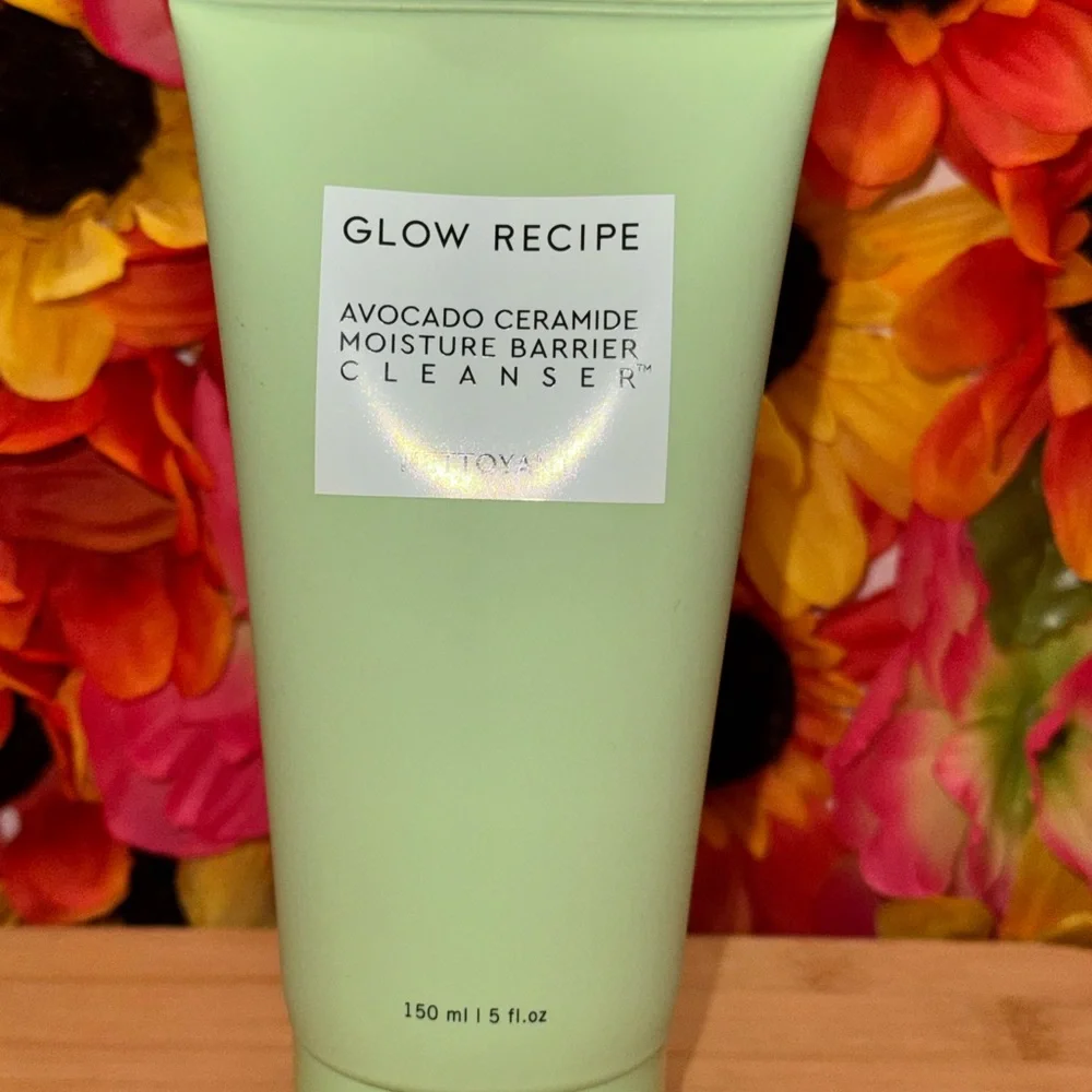 Glow Recipe Avocado Ceramide Cleanser with Green Packaging